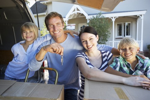 Residential and commercial moving support near Queens Park