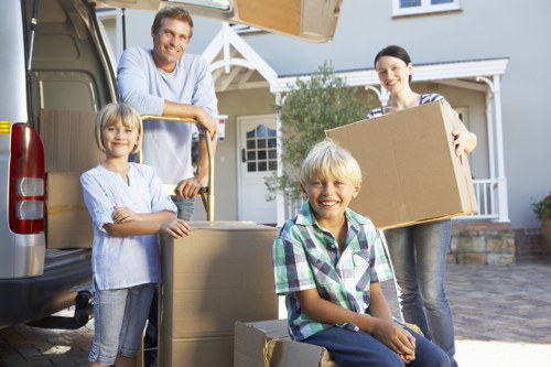 Queenspark moving service assisting with delivery and unloading
