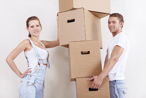 Queenspark moving truck service for safe furniture transport